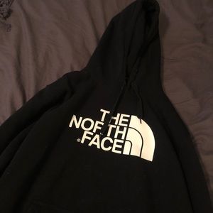 North face pullover